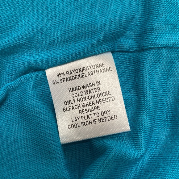 NWT RED Saks Fifth Avenue Womens M Teal Dress. So comfy and flattering. - Picture 12 of 12